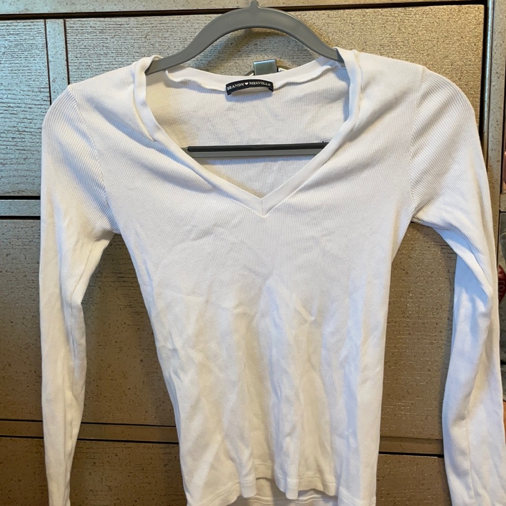 Brandy Melville long sleeve v neck